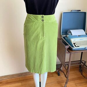Vintage Talbots Size 6 Stretch Avocado Green Corduroy Skirt 70s Pockets Buttons